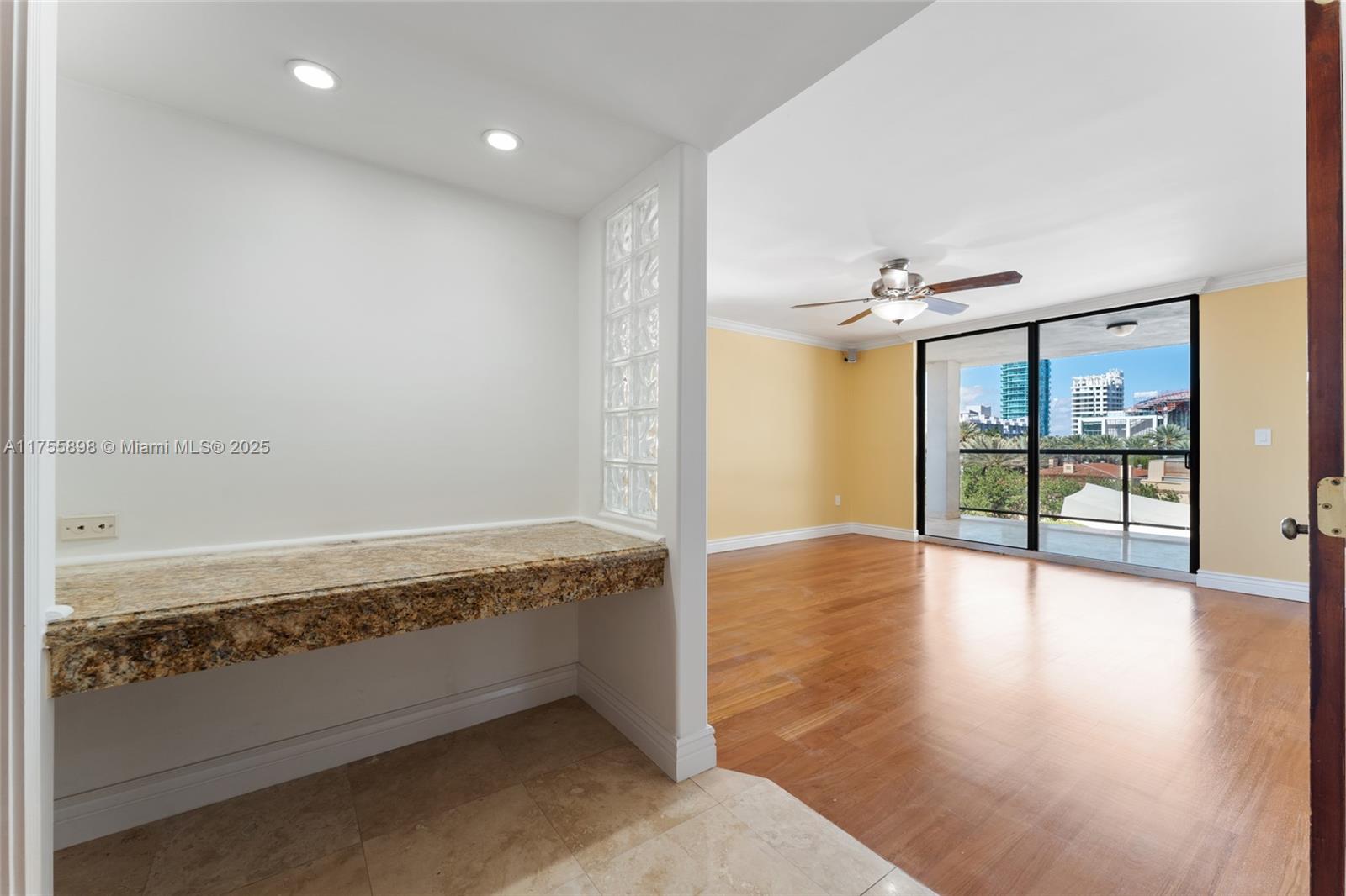 5845 Collins Ave # 401