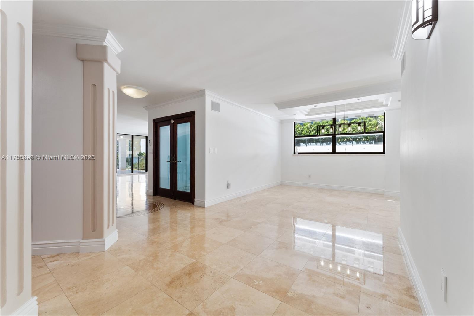 5845 Collins Ave # 401