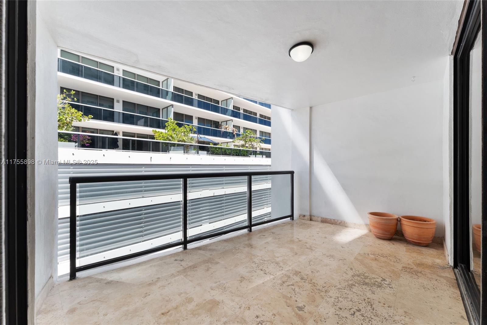 5845 Collins Ave # 401