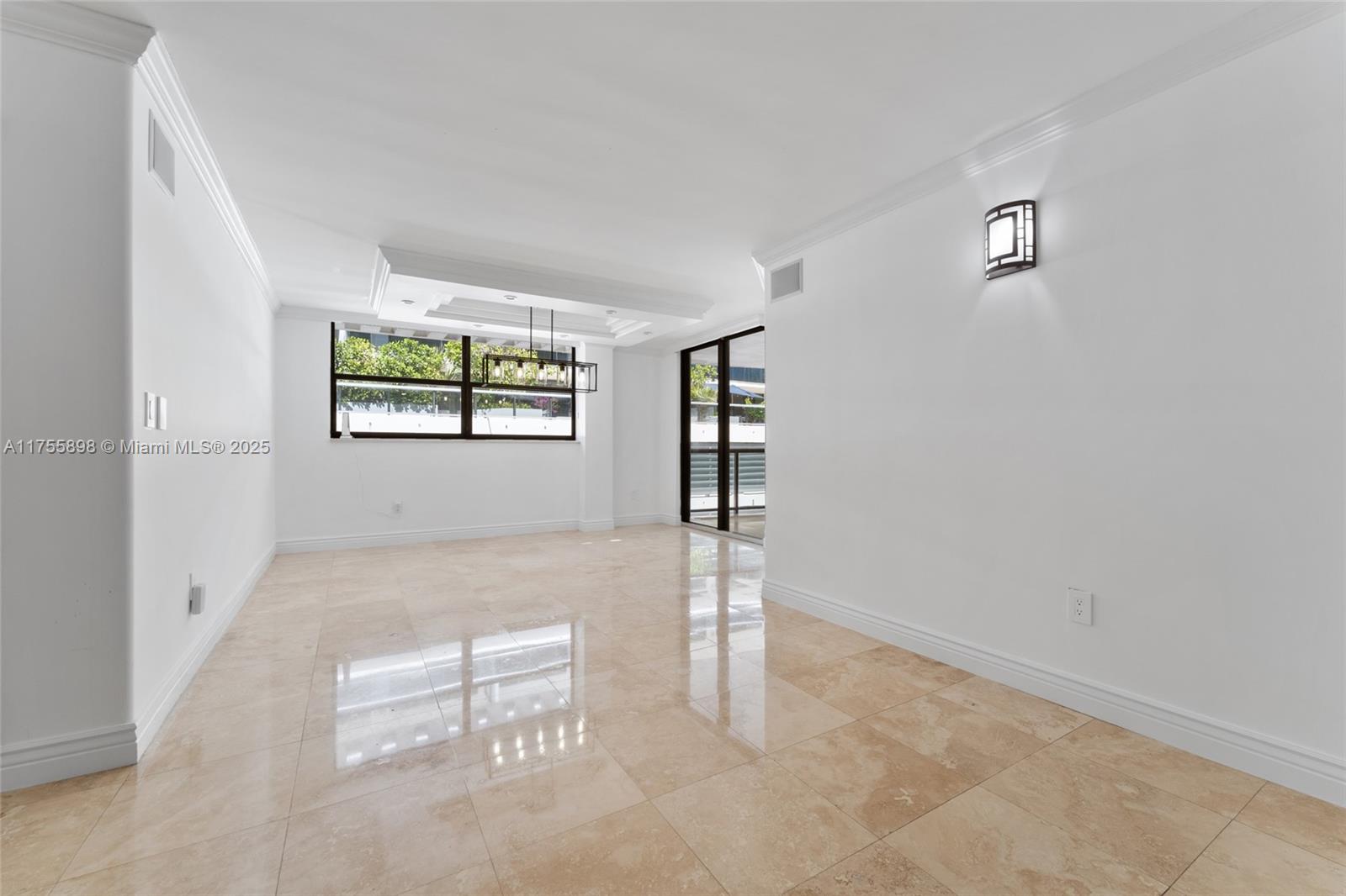 5845 Collins Ave # 401