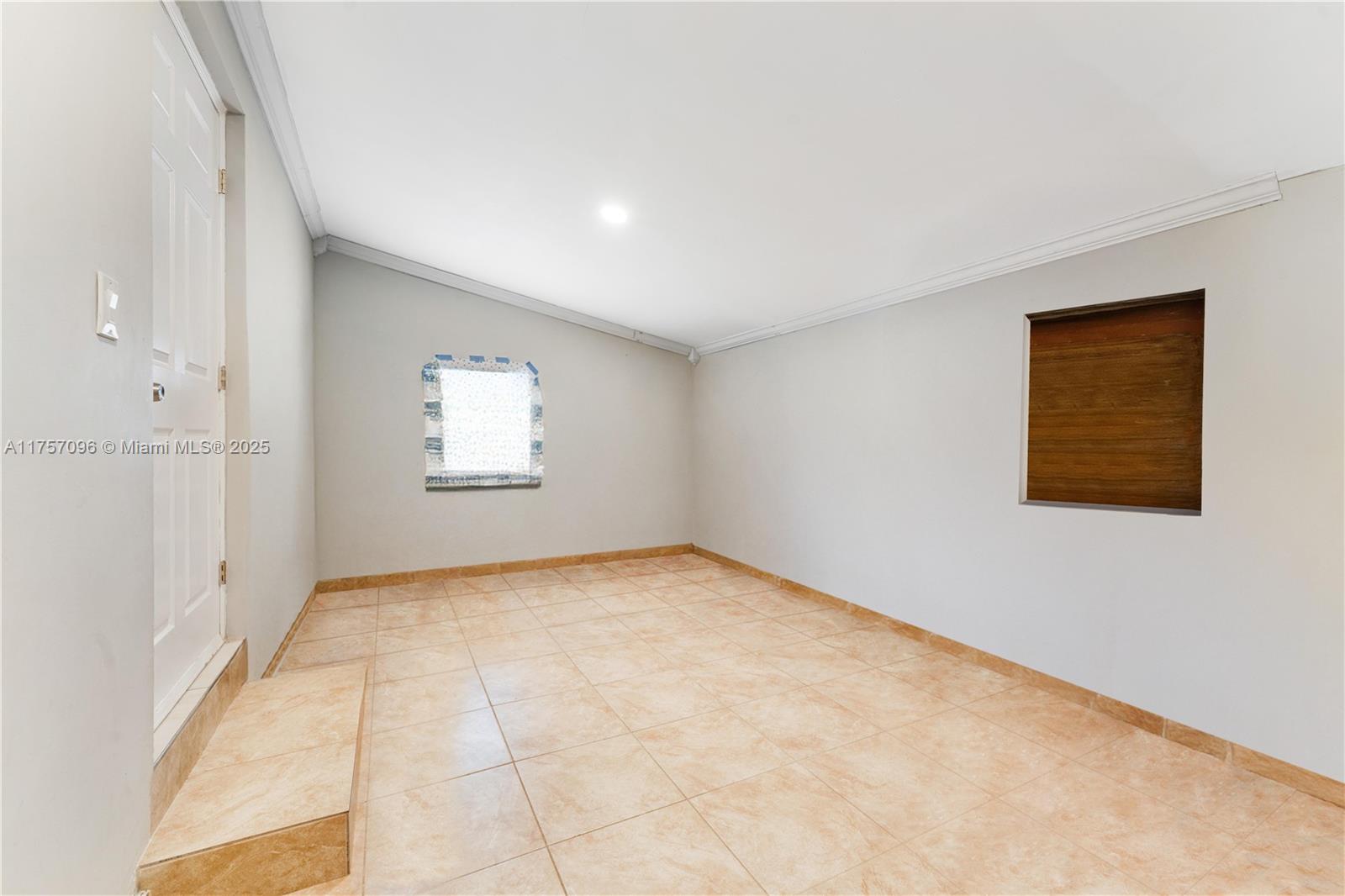 1243 NW 42nd St