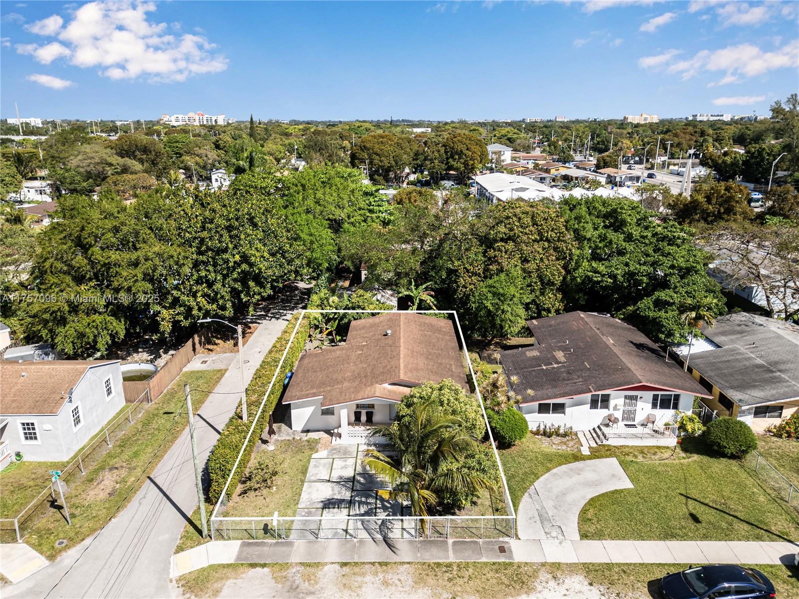 1243 NW 42nd St
