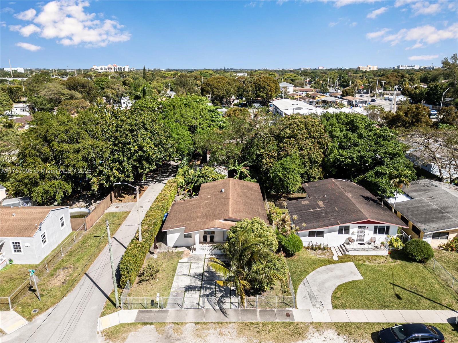 1243 NW 42nd St