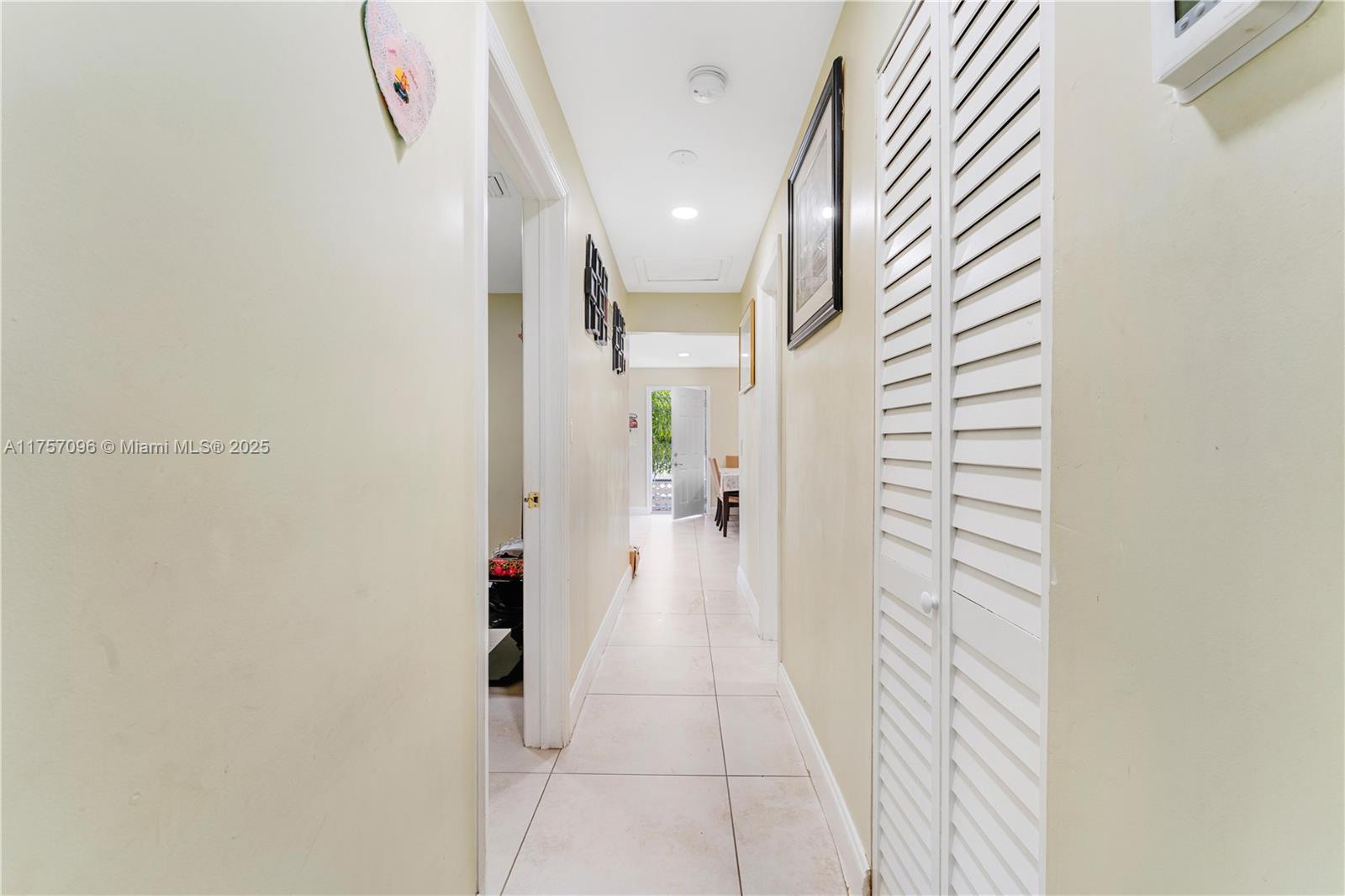 1243 NW 42nd St