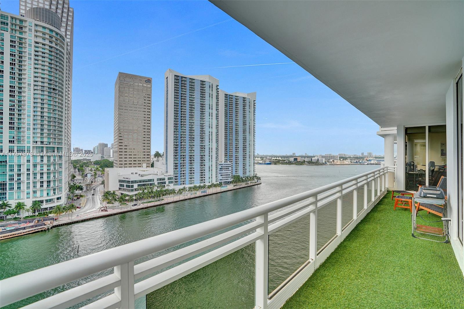 901 Brickell Key Blvd # 1505