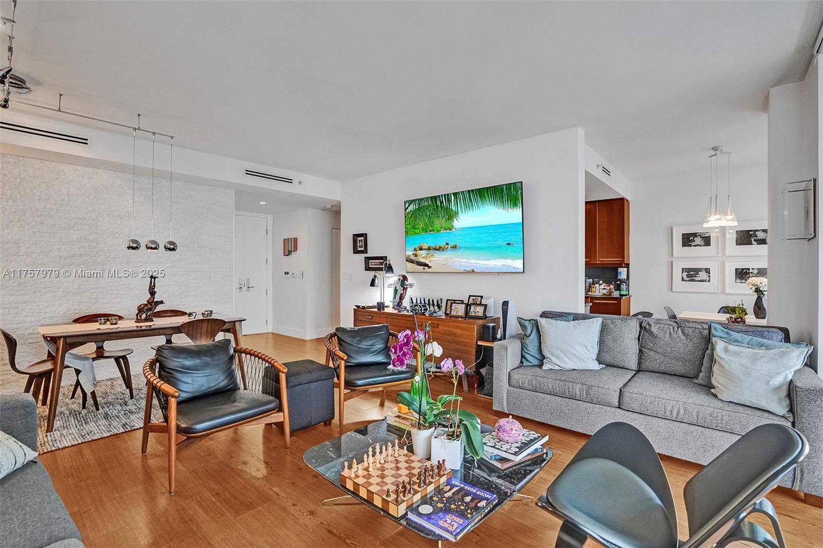 901 Brickell Key Blvd # 1505