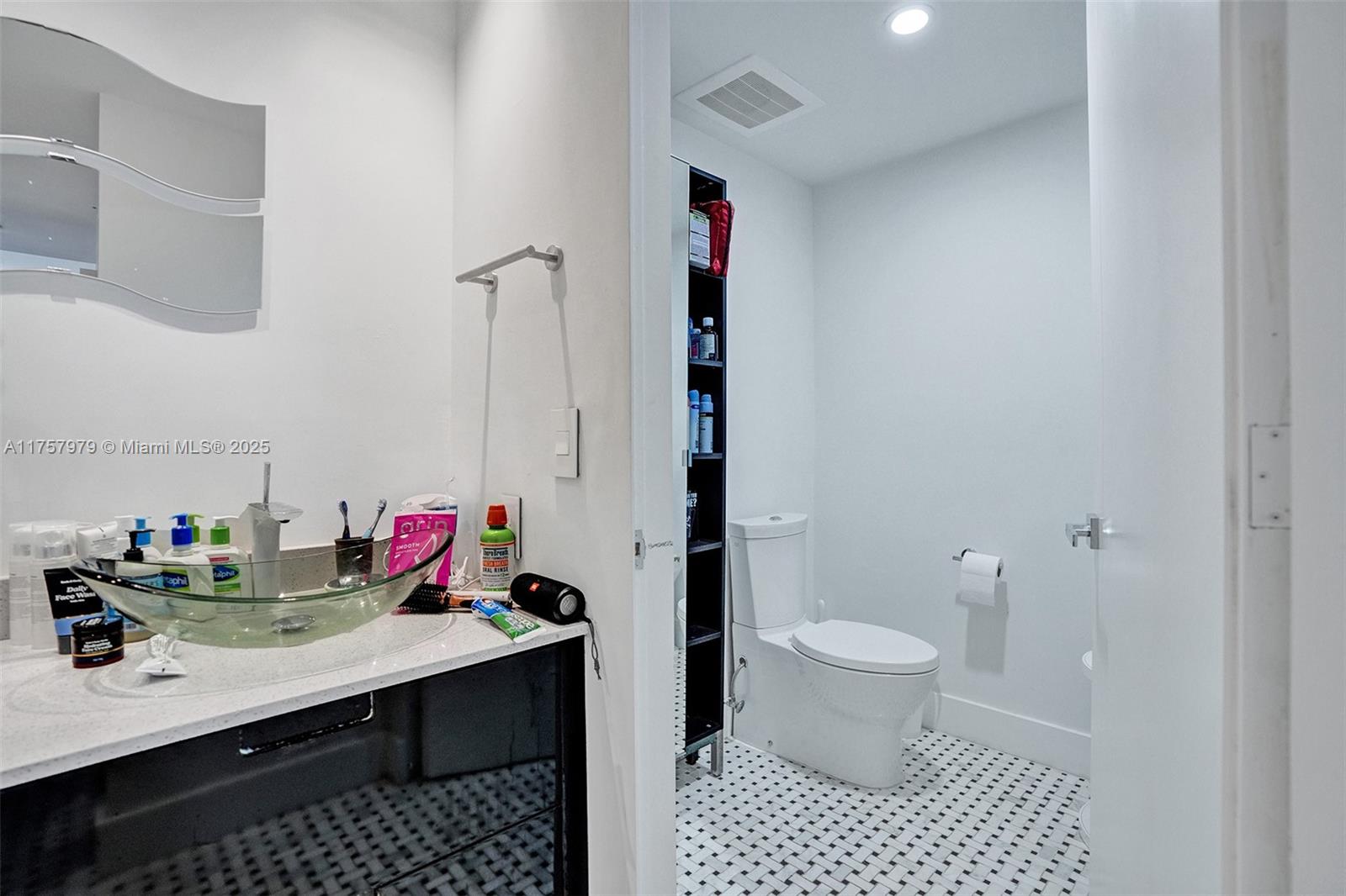 901 Brickell Key Blvd # 1505