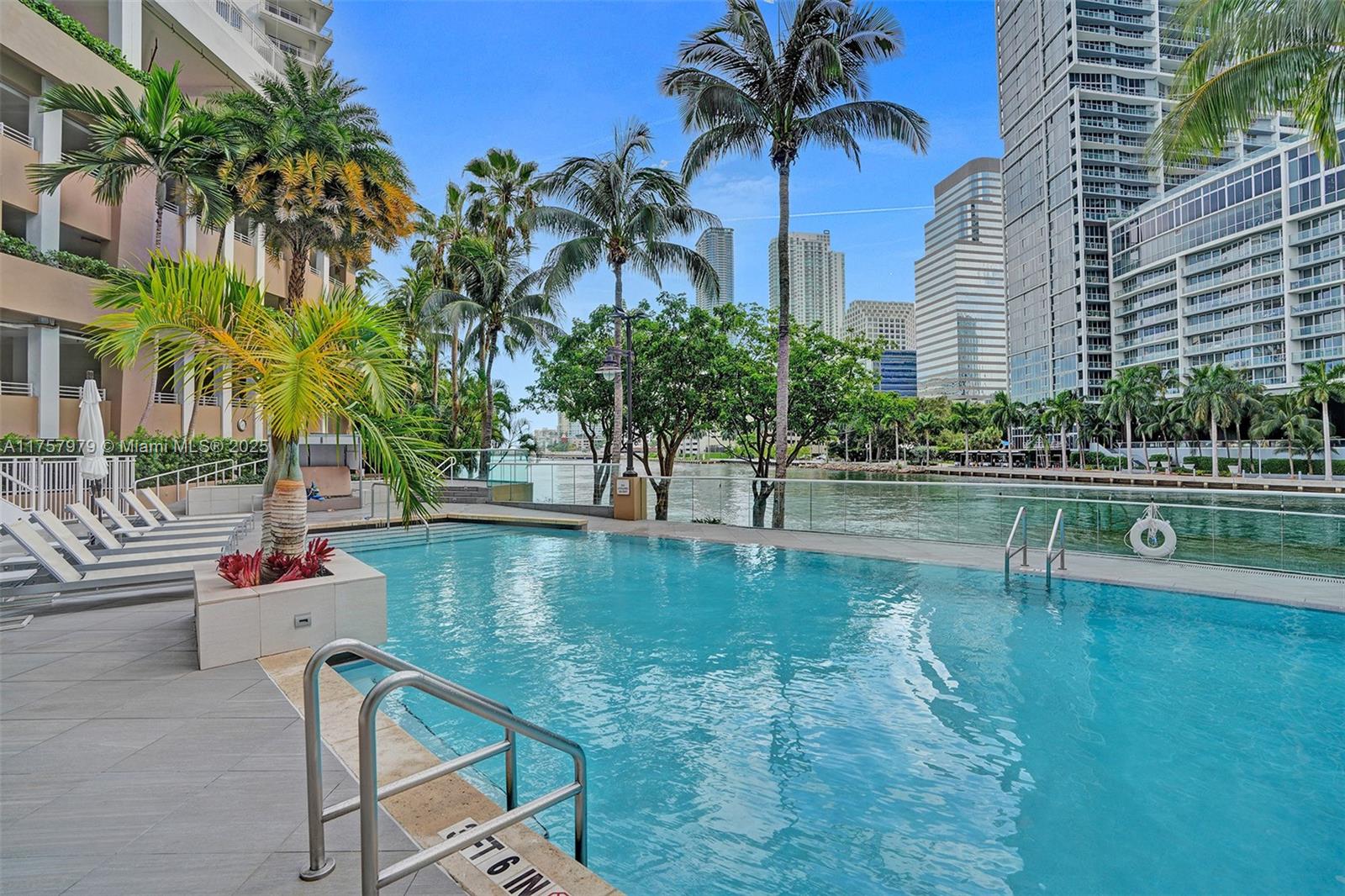 901 Brickell Key Blvd # 1505