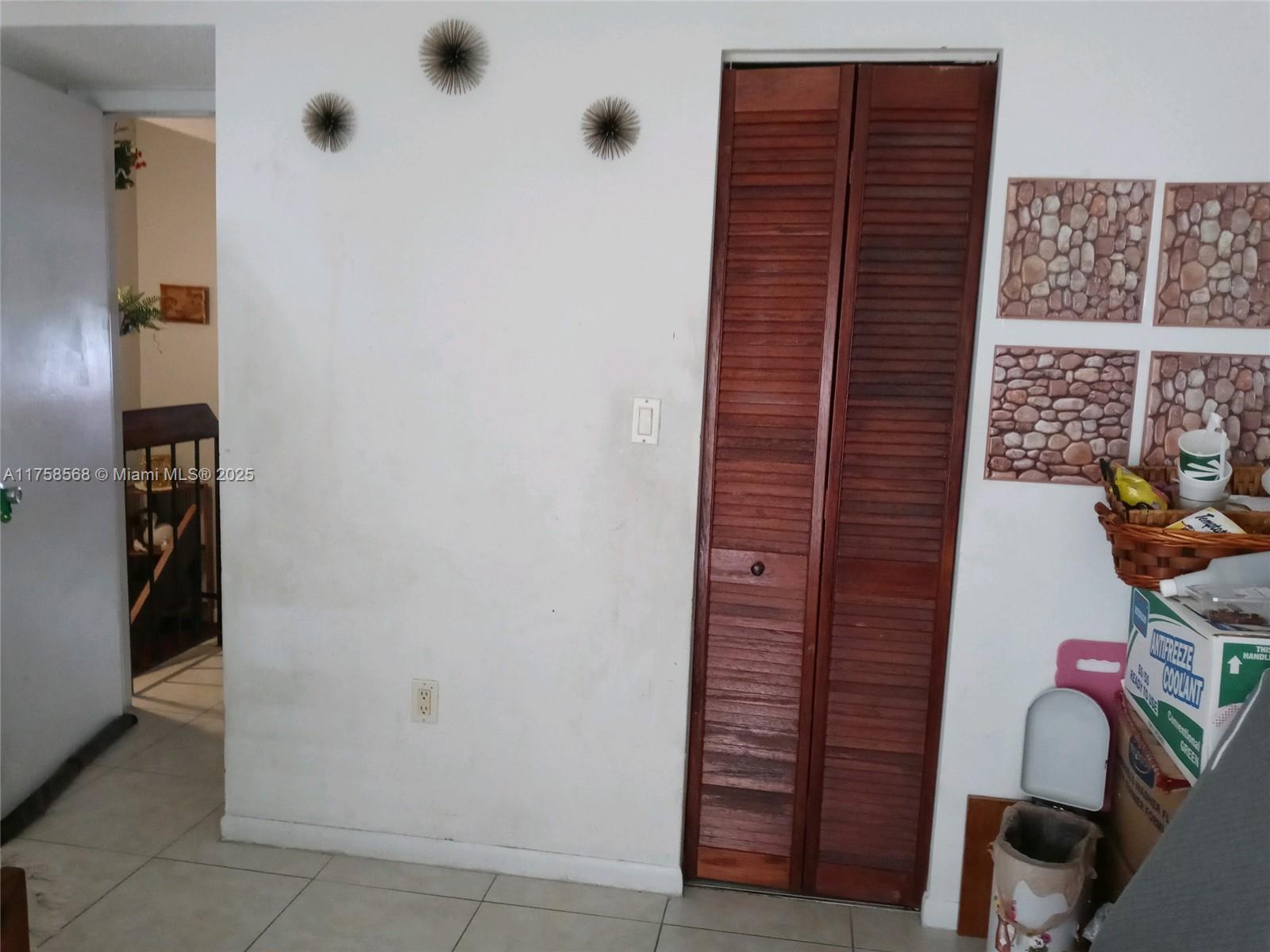 7987 NW 7th st # D10