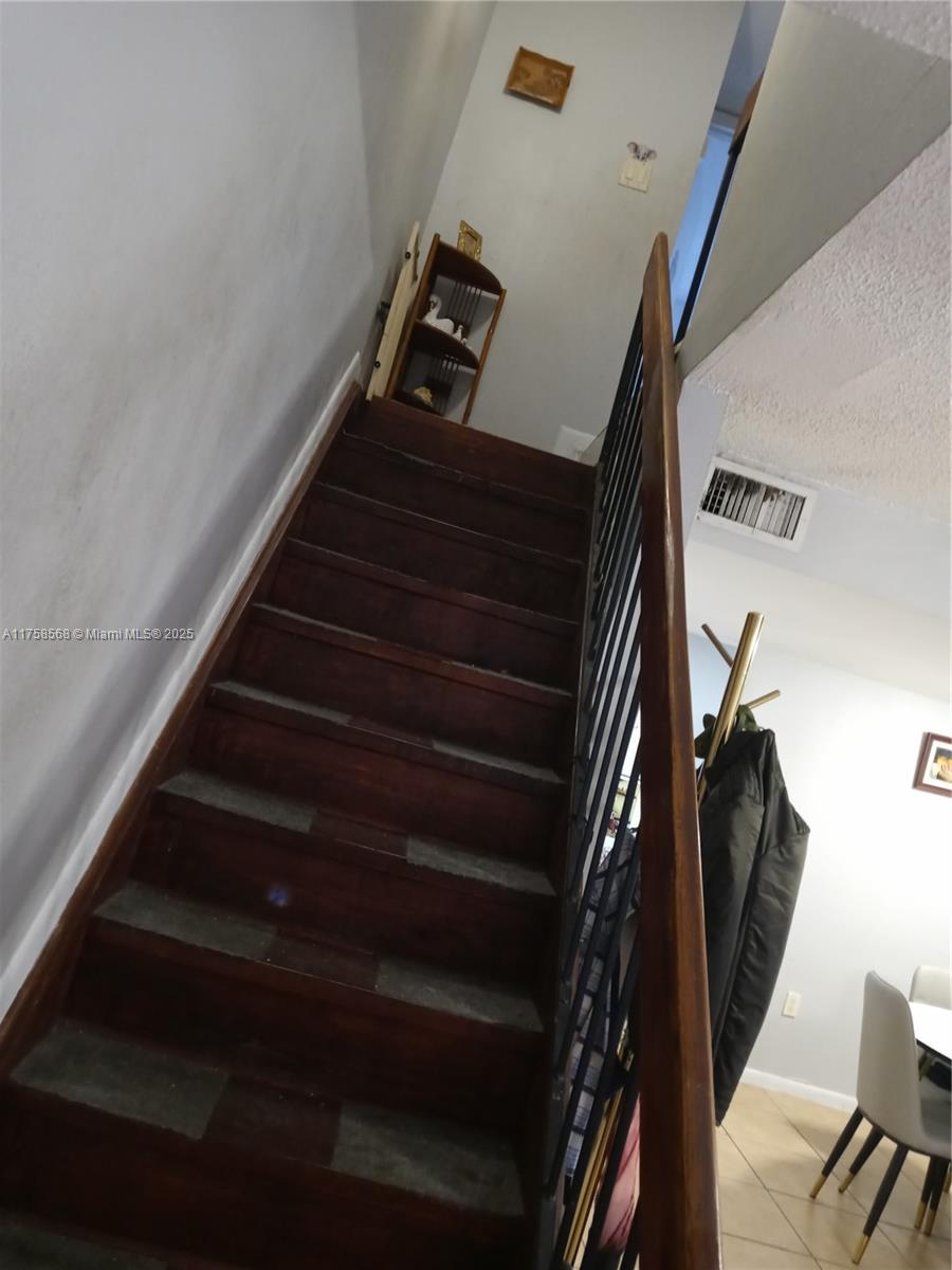 7987 NW 7th st # D10