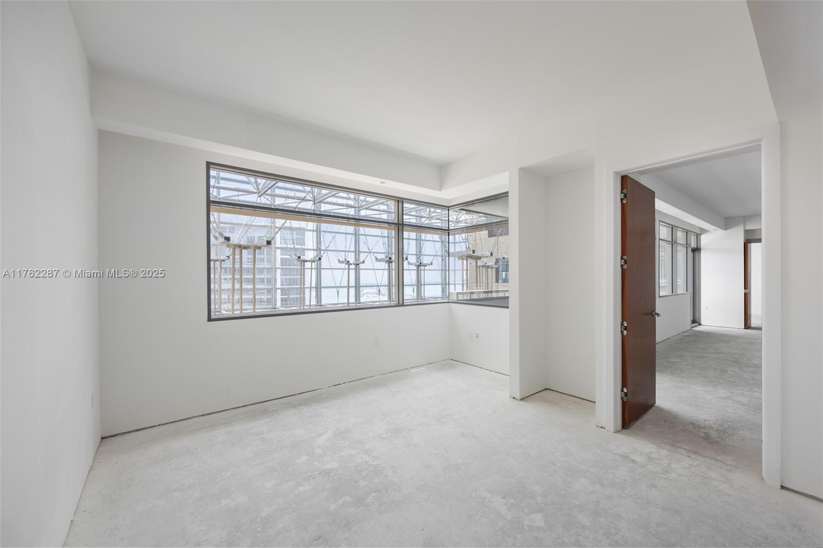 1395 Brickell Ave # 3408