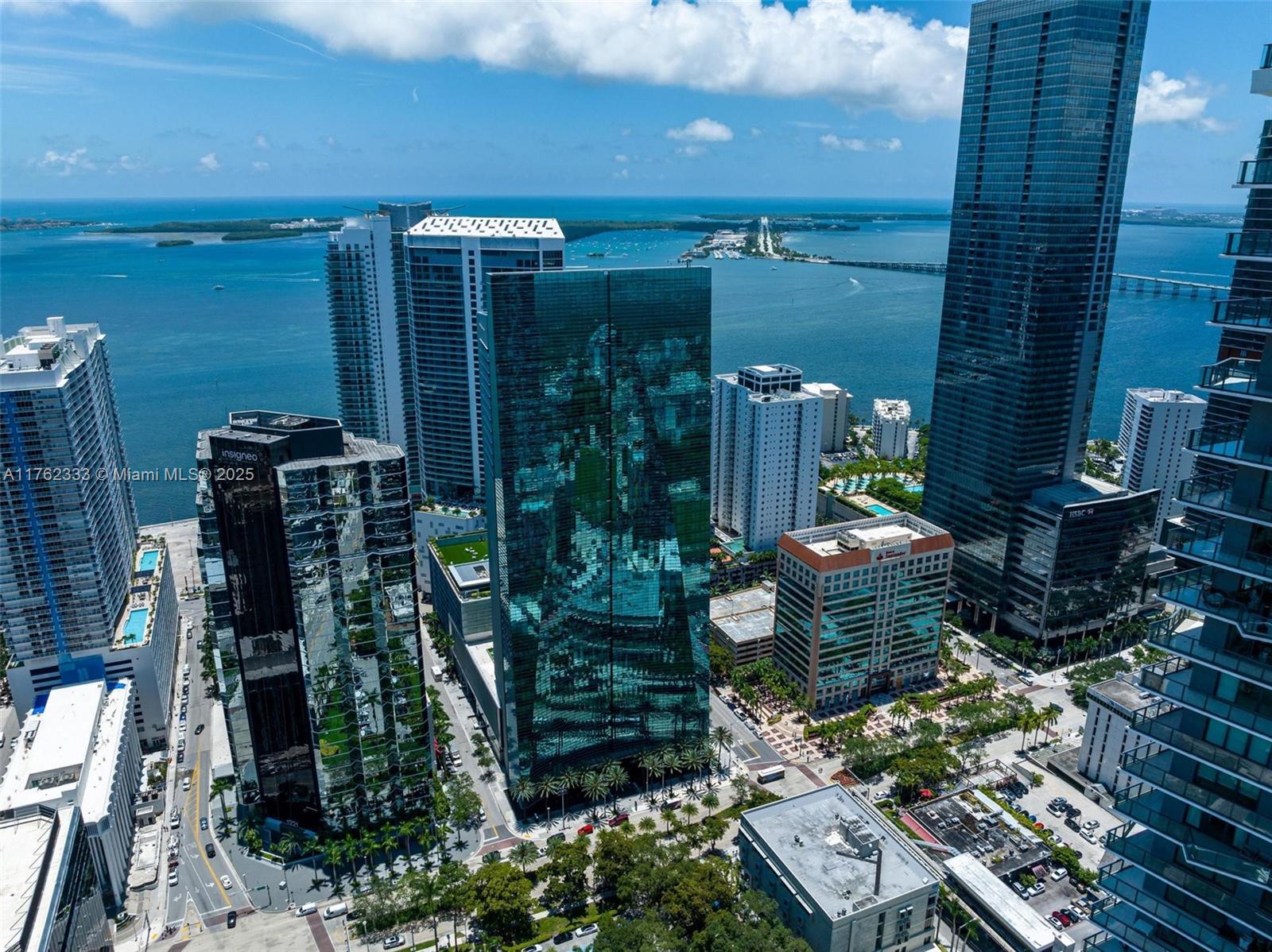 1395 Brickell Ave # 3407
