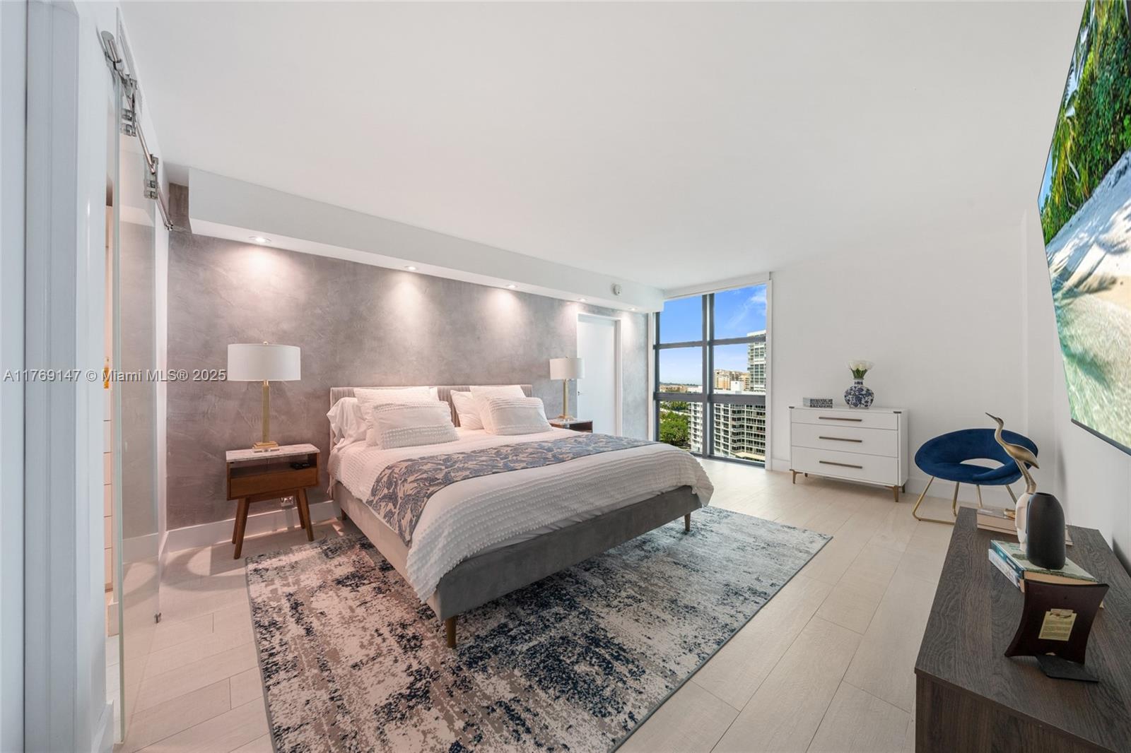 1111 Crandon Blvd # A1105