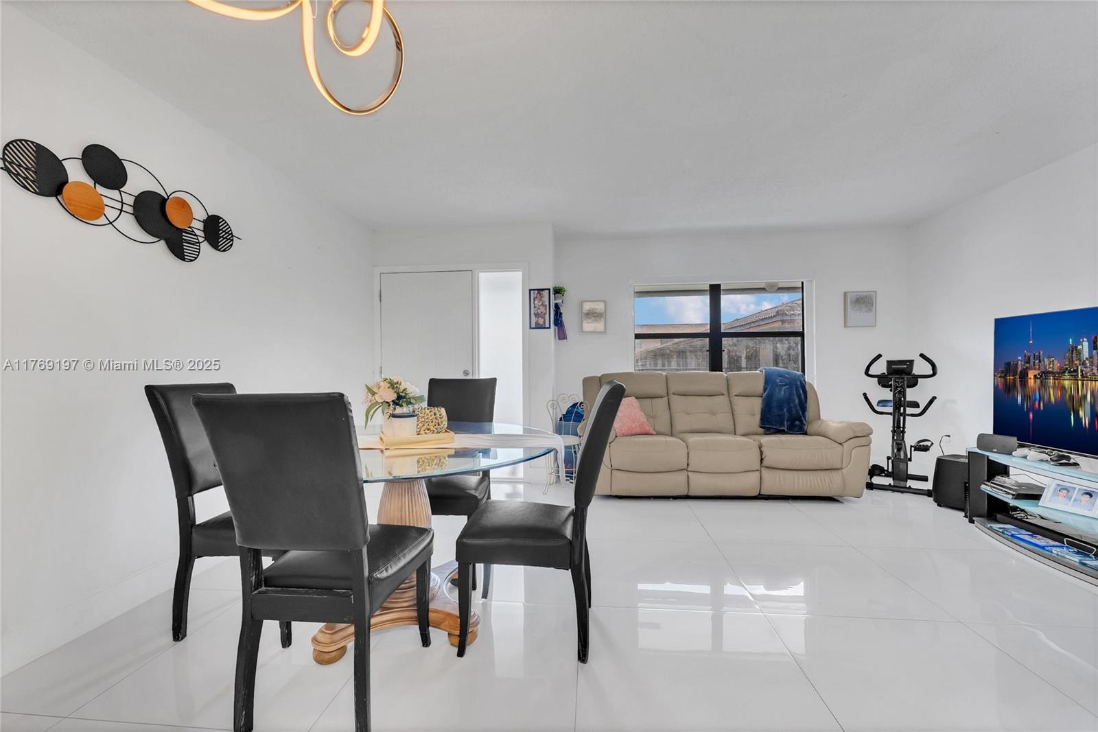 5835 W 20th Ave # 112