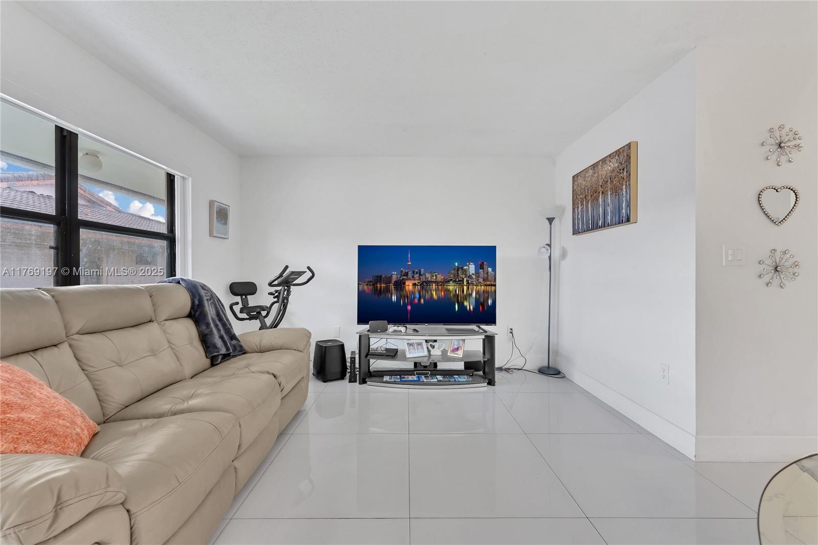 5835 W 20th Ave # 112