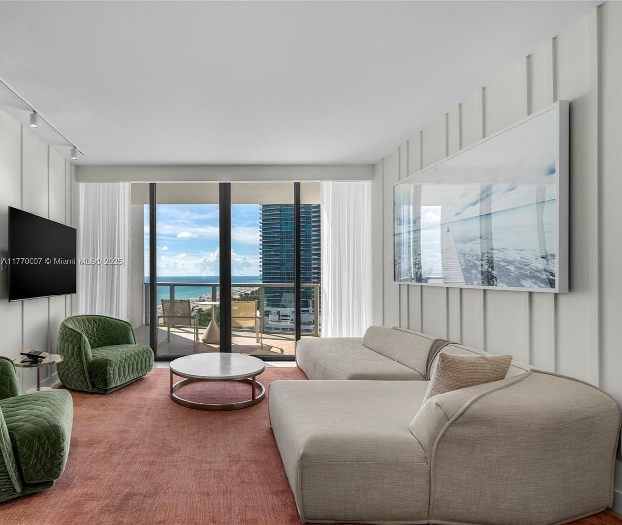2201 Collins Ave # 1604
