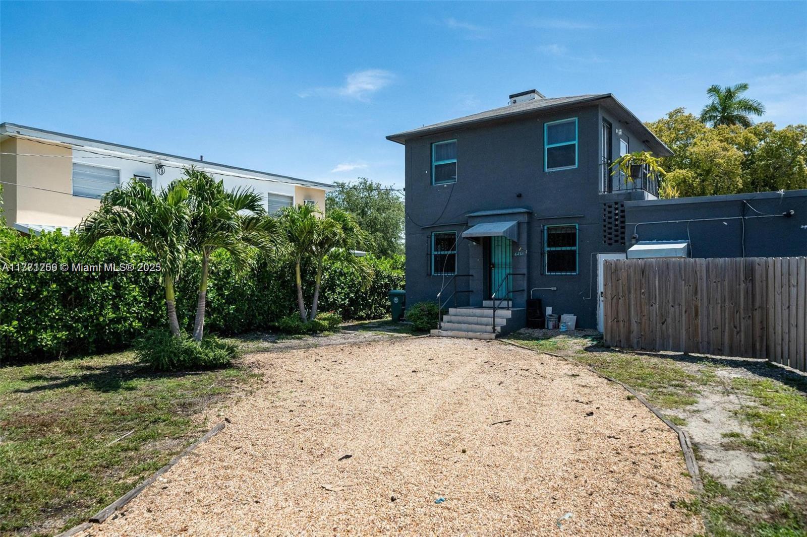 6221 NW Miami Ct Unit: 2