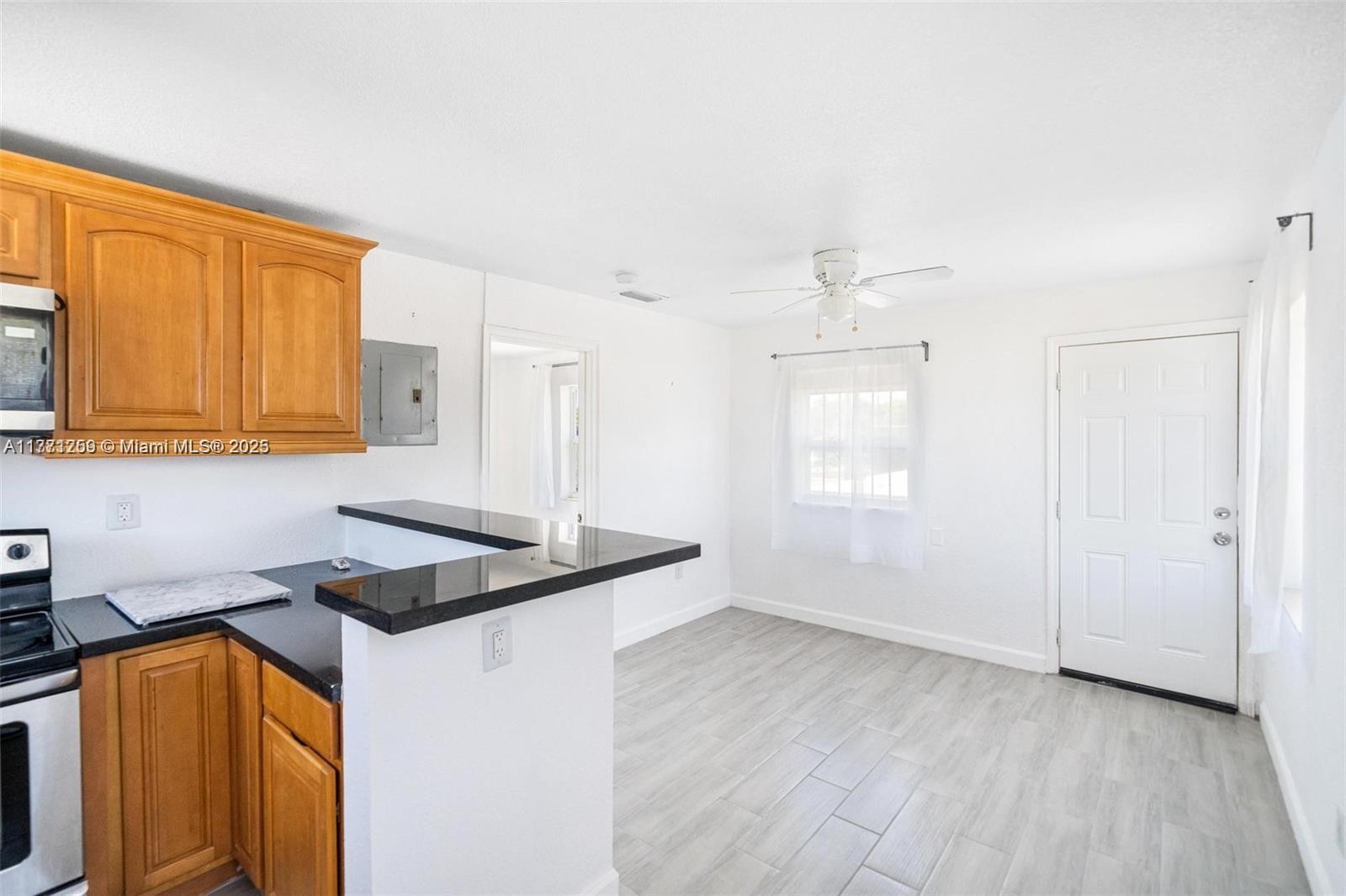 6221 NW Miami Ct Unit: 2
