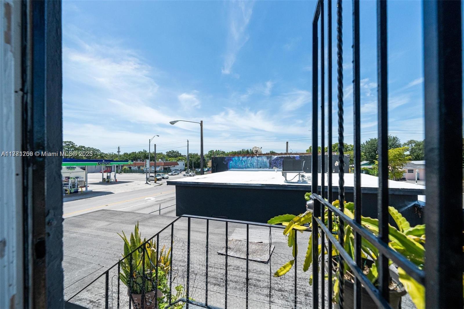 6221 NW Miami Ct Unit: 2