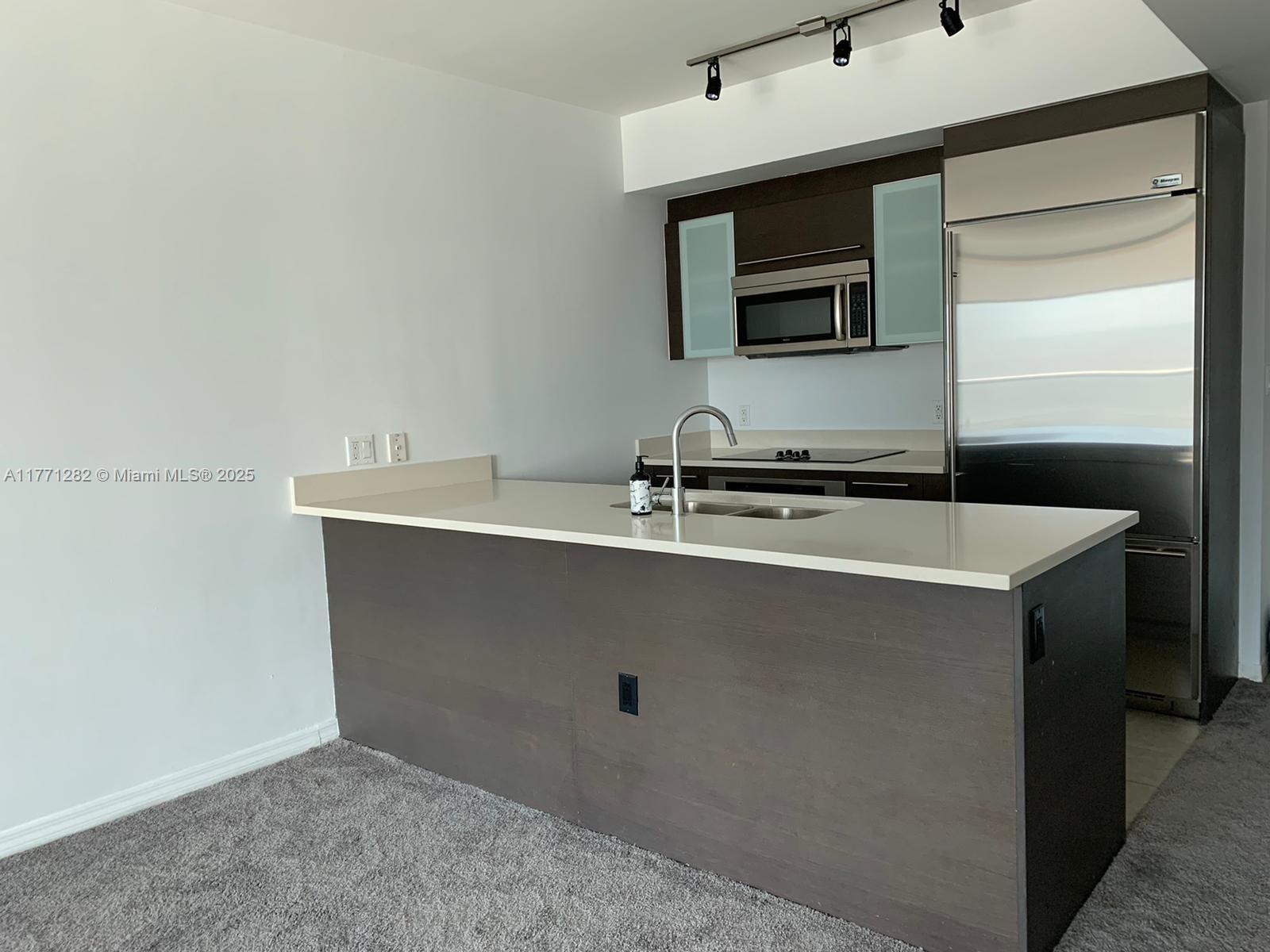 55 SE 6th St # 2404
