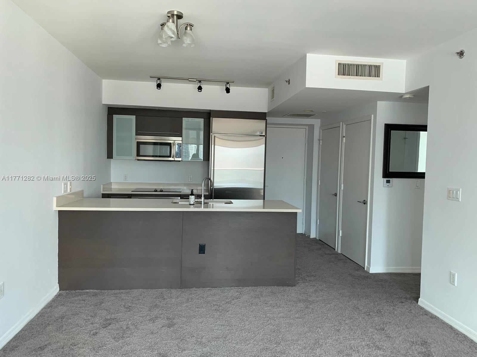 55 SE 6th St # 2404