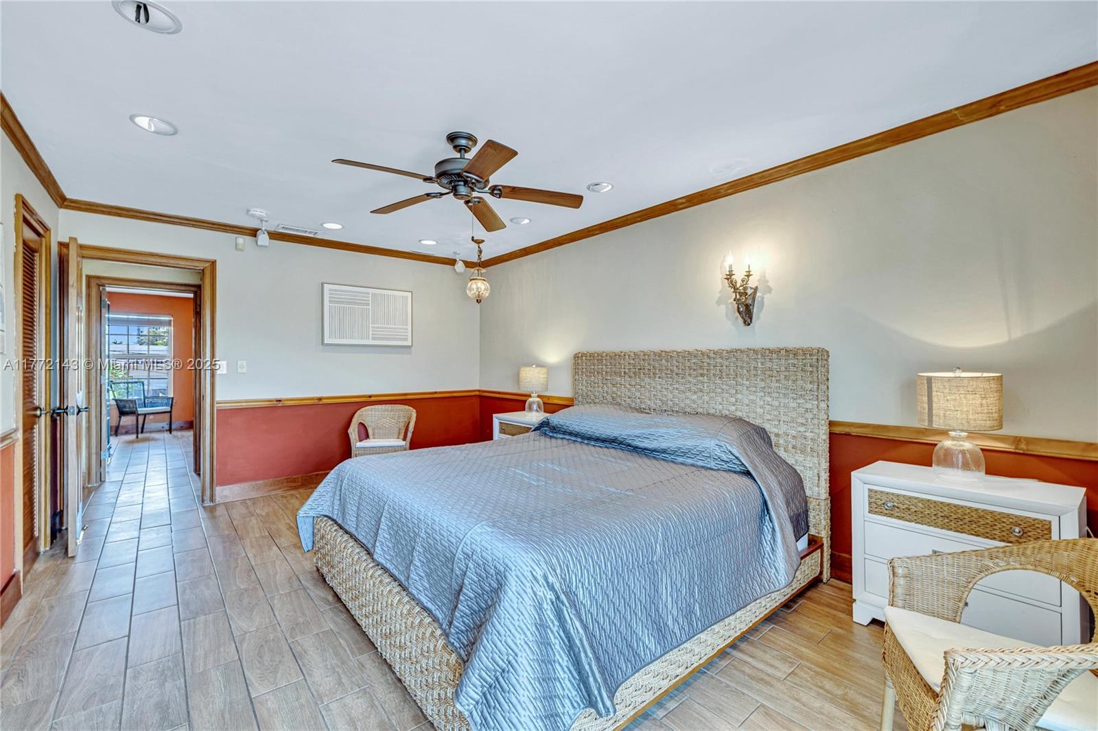 2211 1/2 NE 123rd St # 2211