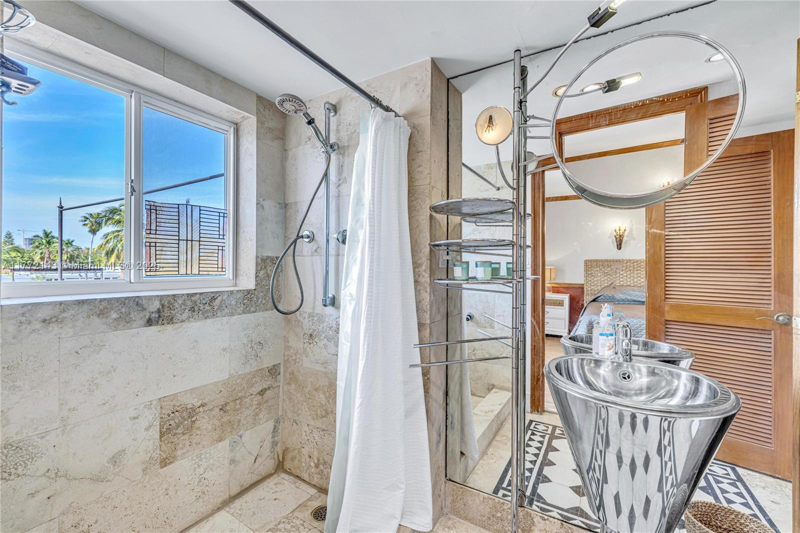 2211 1/2 NE 123rd St # 2211