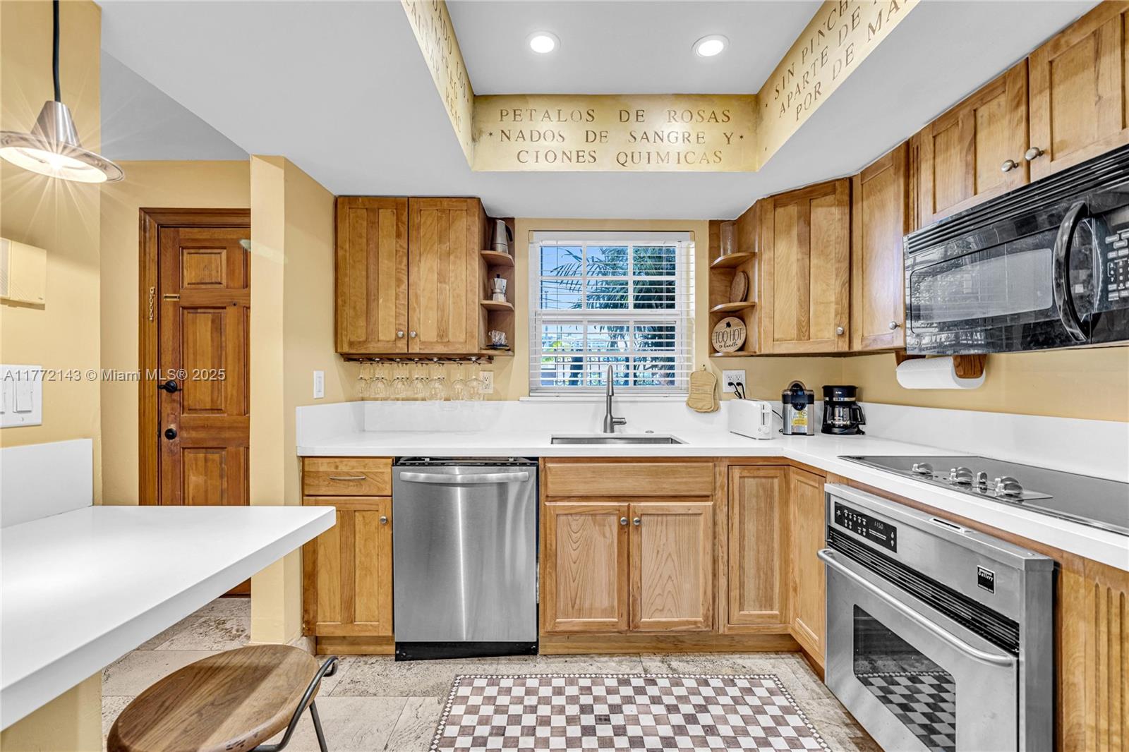 2211 1/2 NE 123rd St # 2211