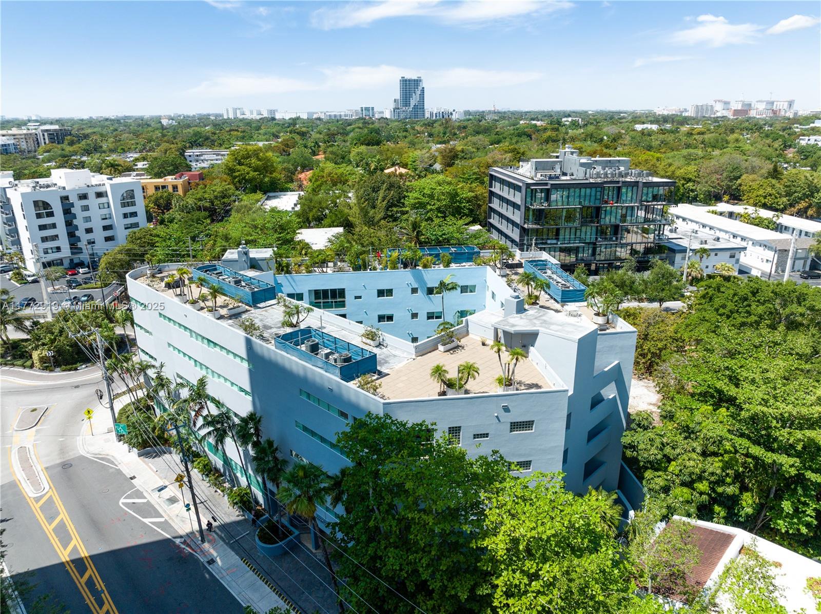 2699 Tigertail Ave # 23