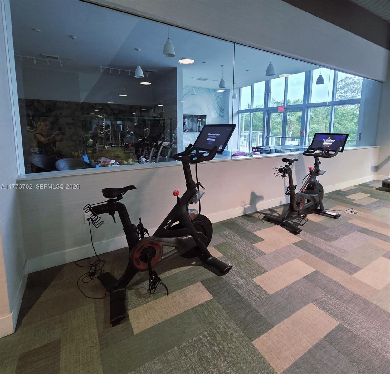 16385 Biscayne Blvd # 1019