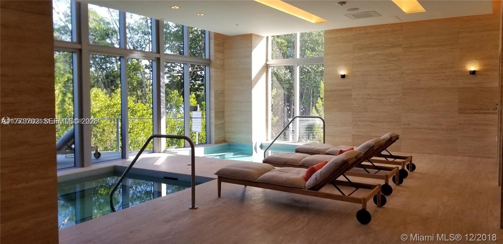 16385 Biscayne Blvd # 1019