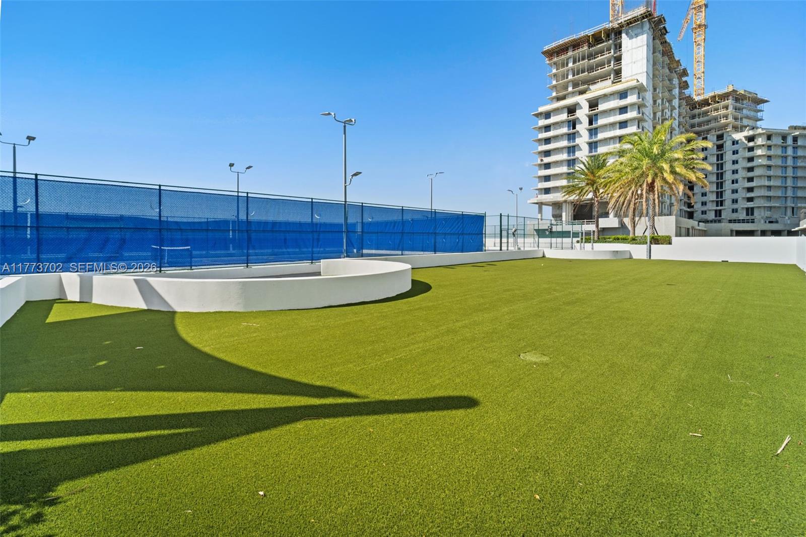 16385 Biscayne Blvd # 1019