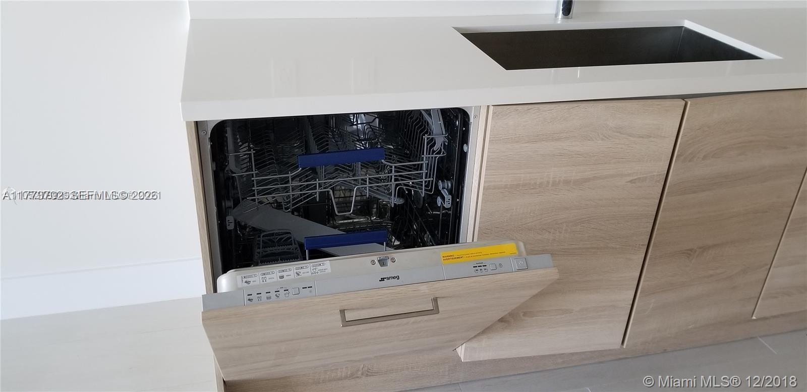 16385 Biscayne Blvd # 1019