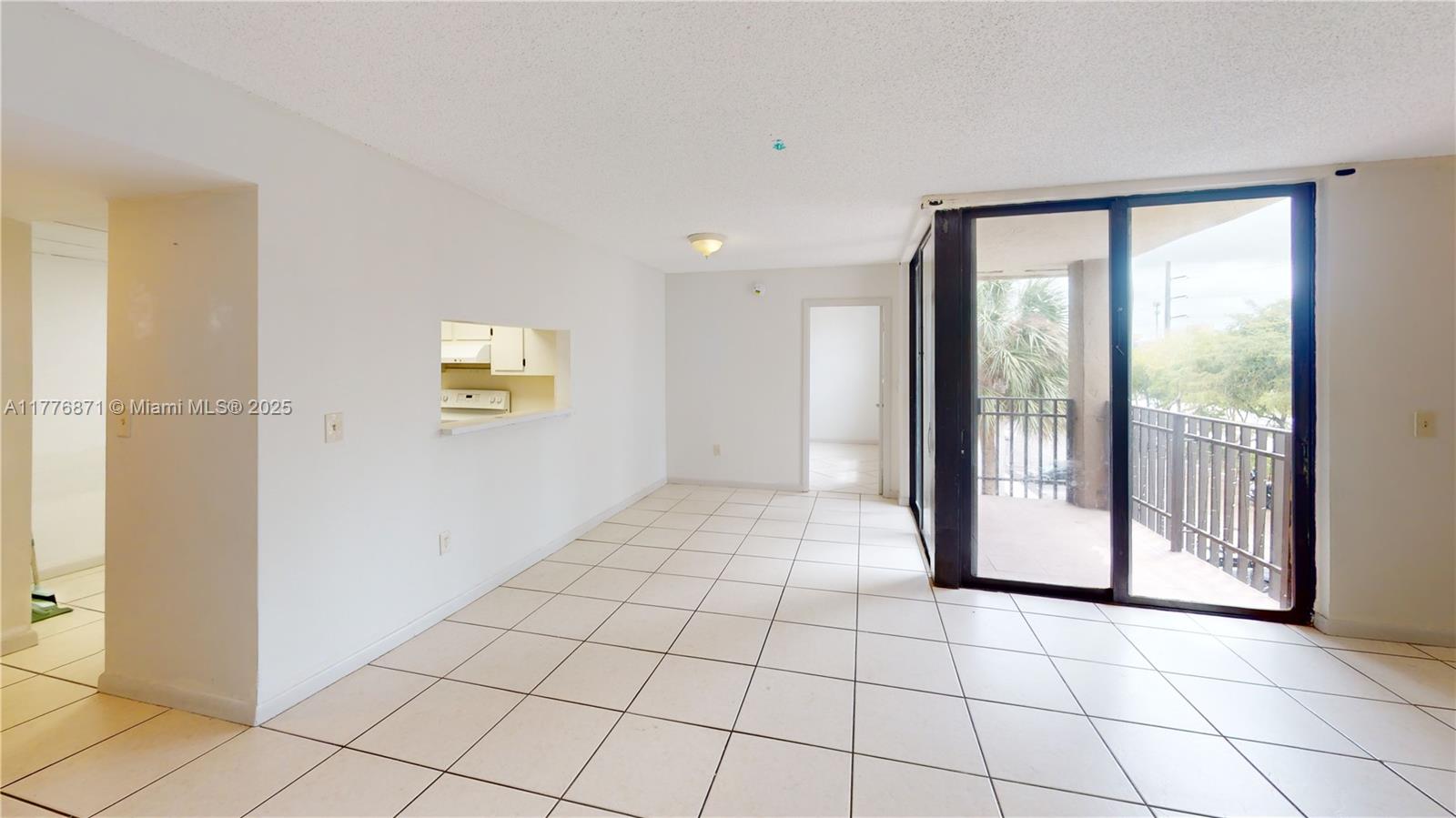 3561 SW 117th Ave # 404 Unit: 7-404