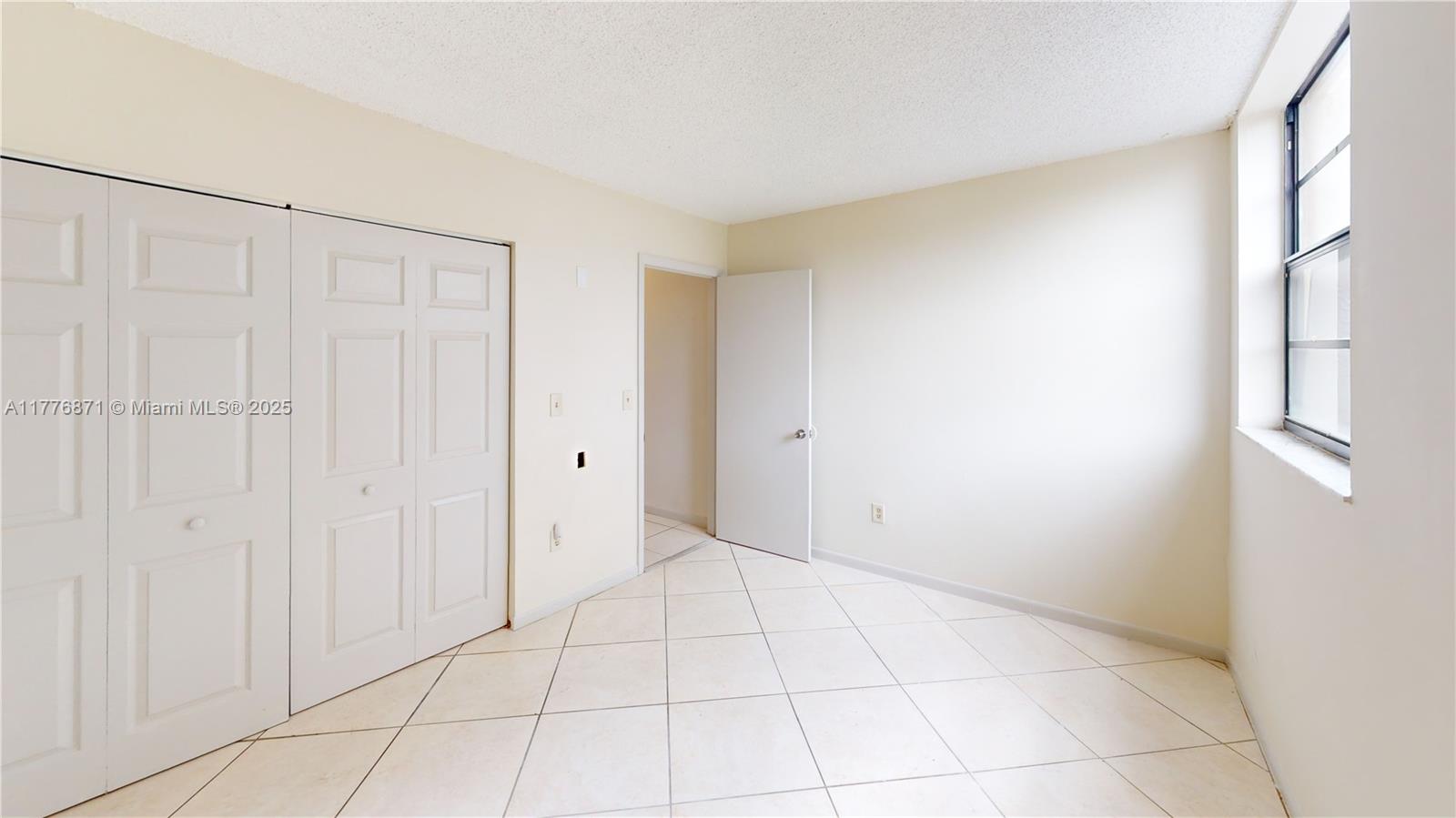 3561 SW 117th Ave # 404 Unit: 7-404