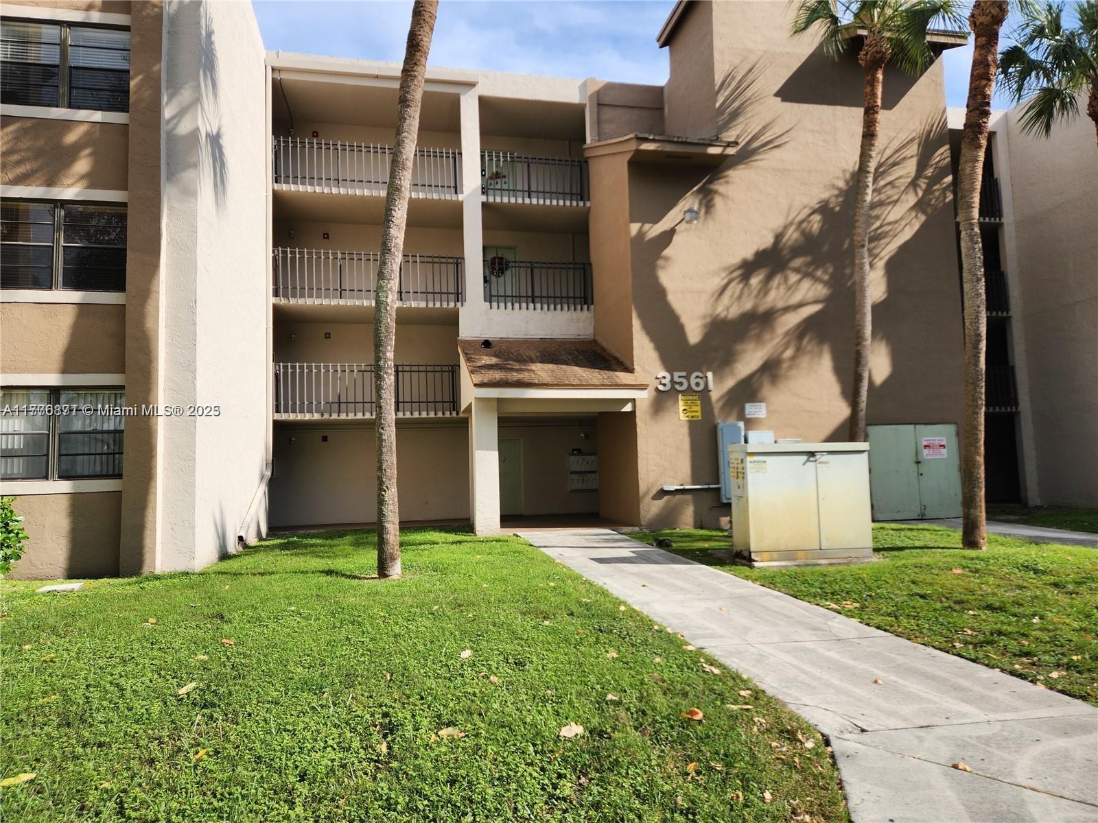 3561 SW 117th Ave # 404 Unit: 7-404