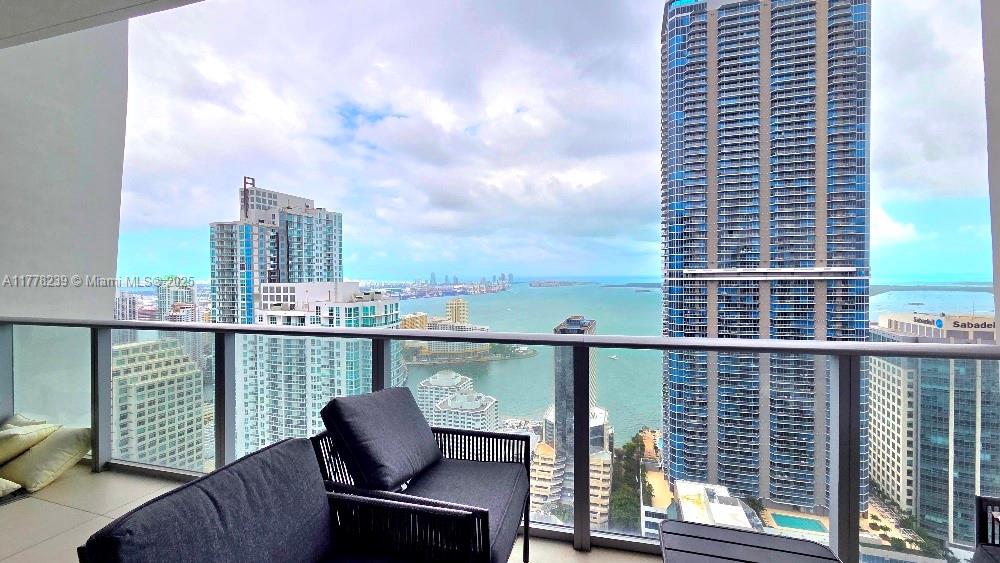 1010 Brickell Ave # 4804