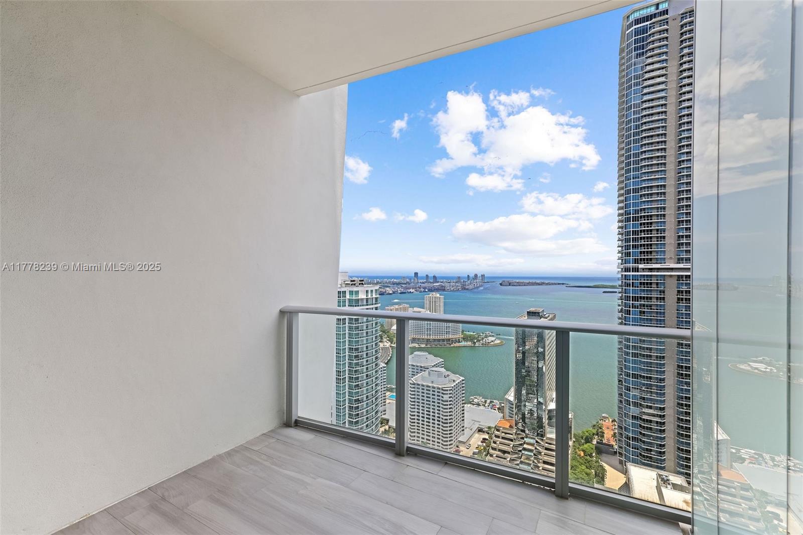 1010 Brickell Ave # 4804