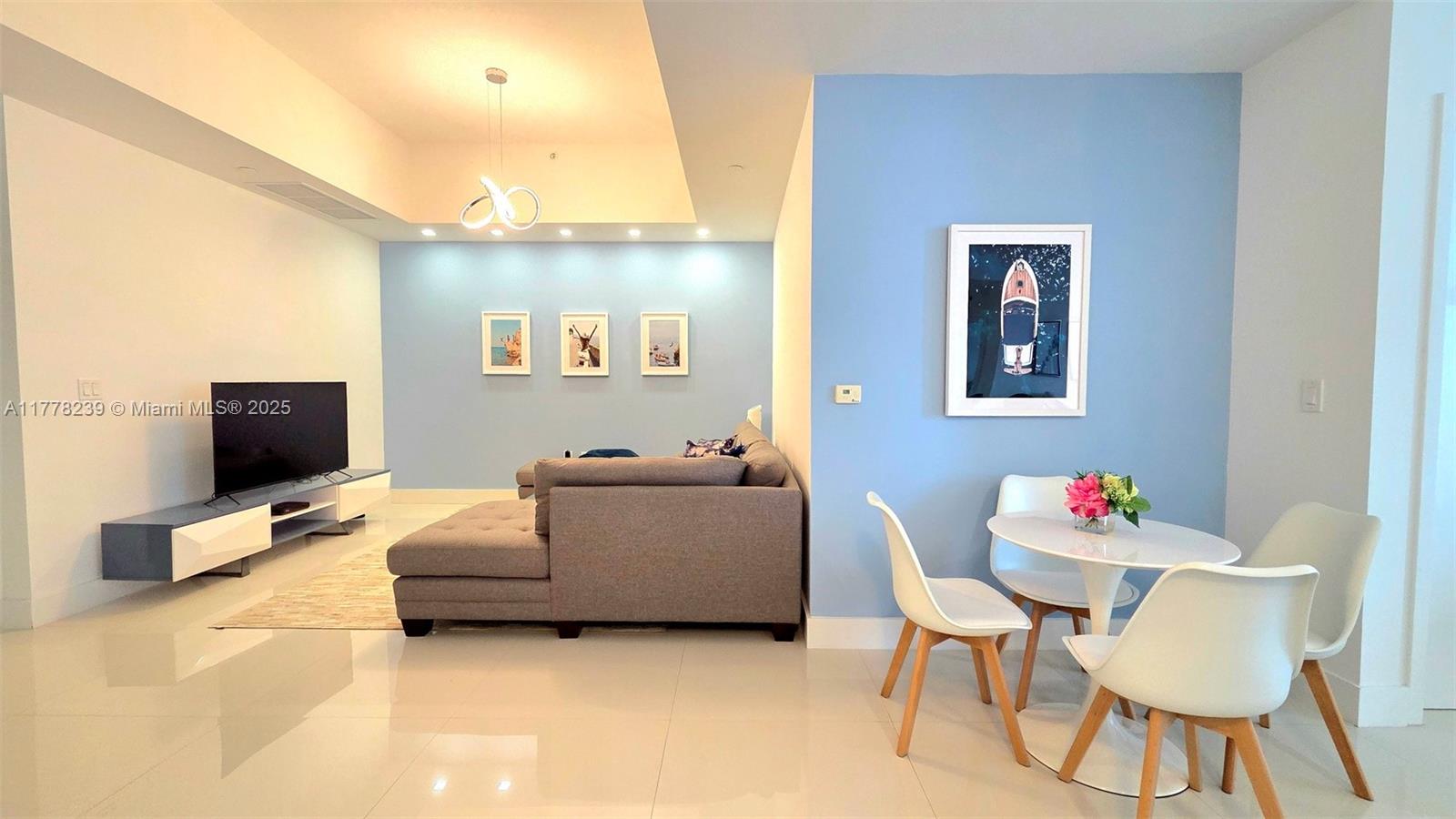 1010 Brickell Ave # 4804