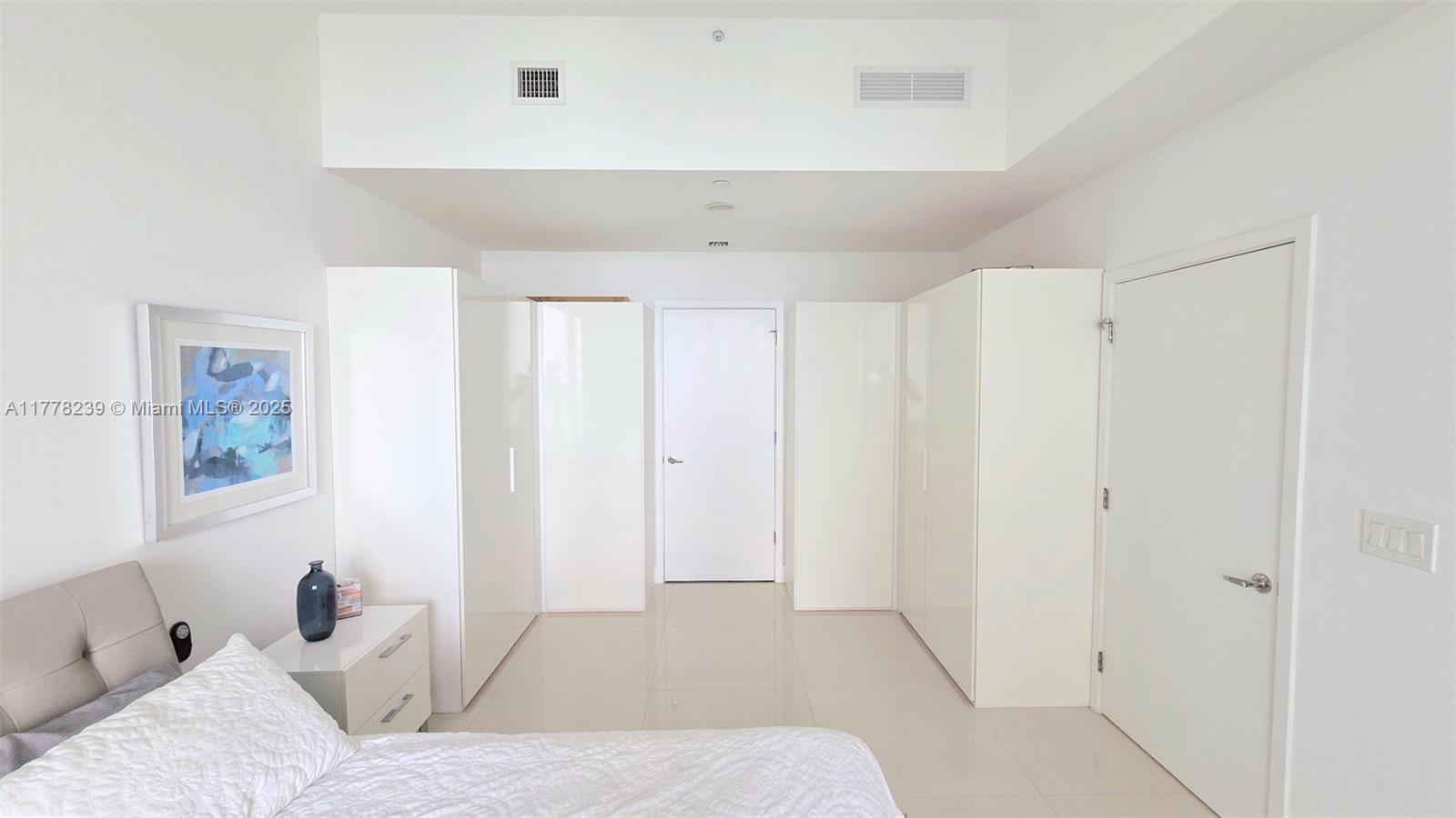 1010 Brickell Ave # 4804