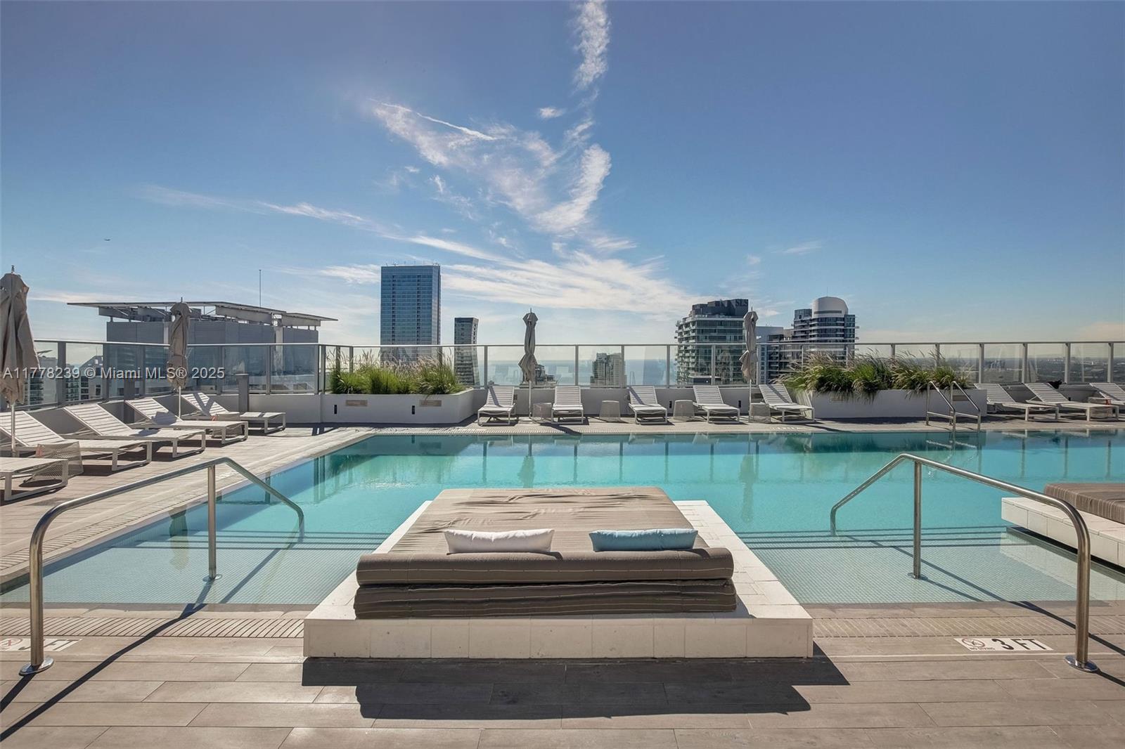 1010 Brickell Ave # 4804