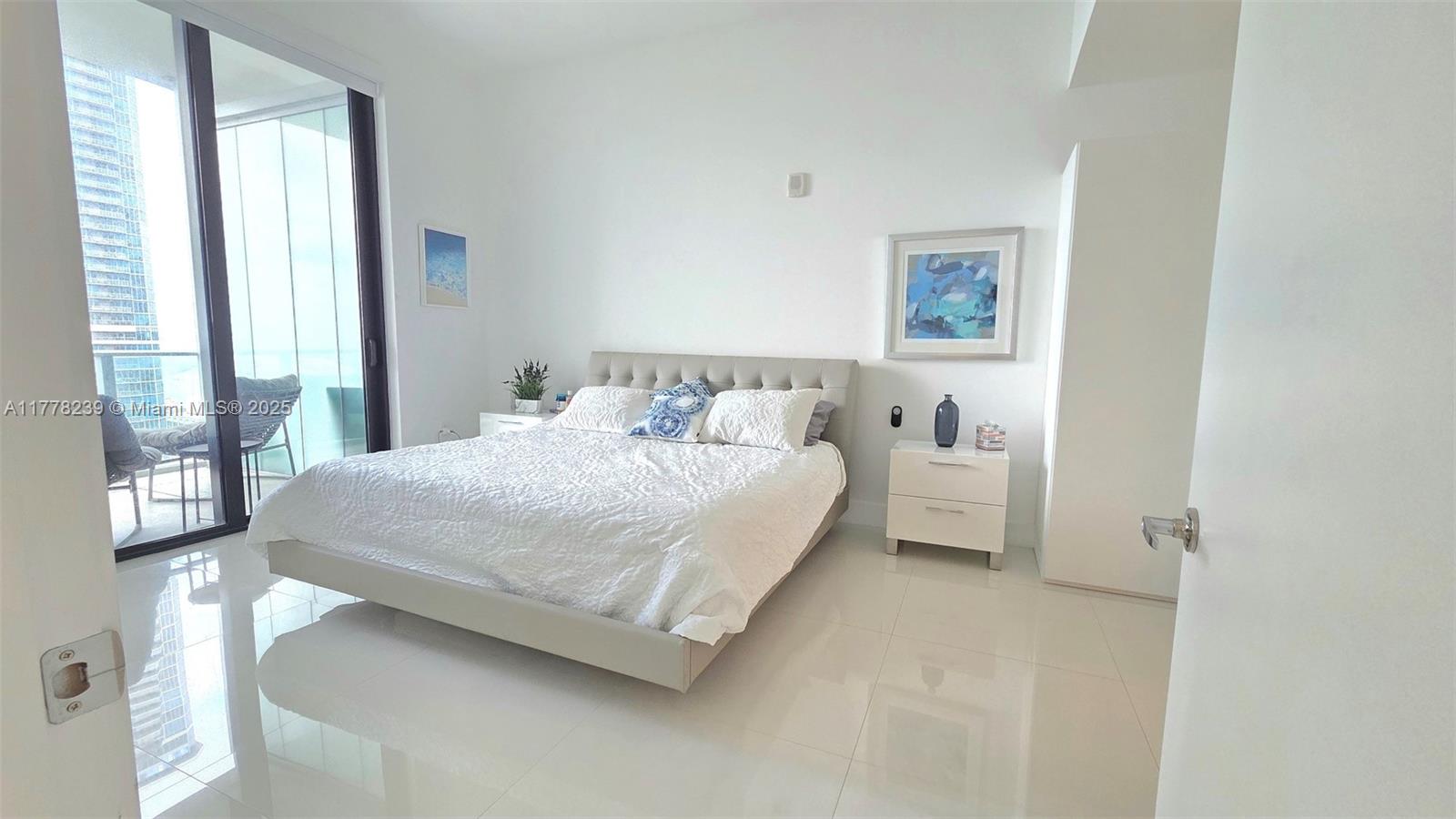 1010 Brickell Ave # 4804