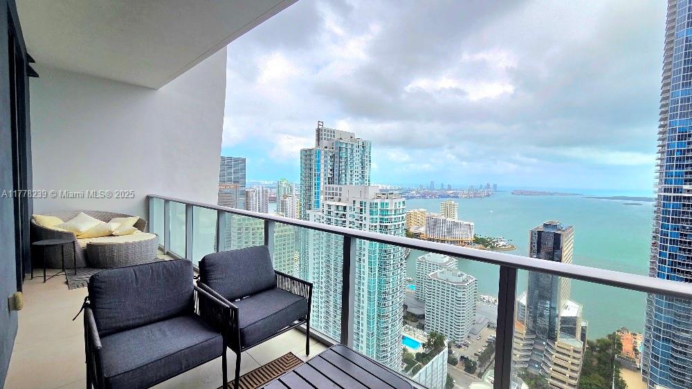 1010 Brickell Ave # 4804