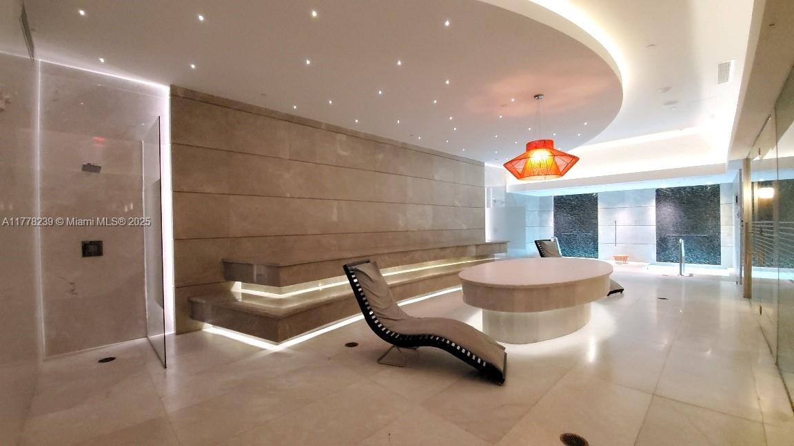 1010 Brickell Ave # 4804