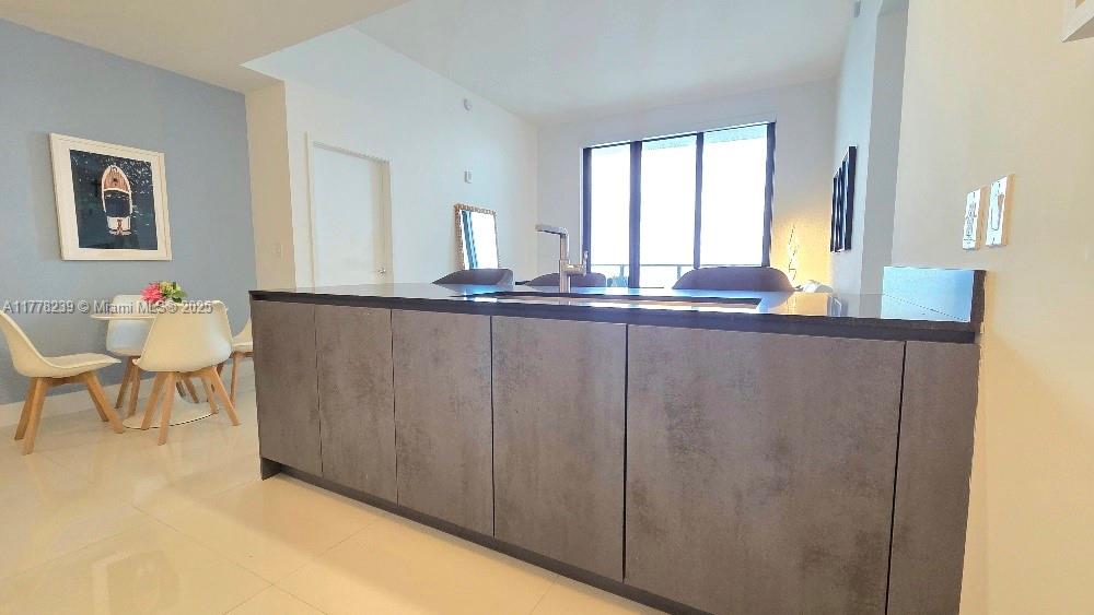 1010 Brickell Ave # 4804