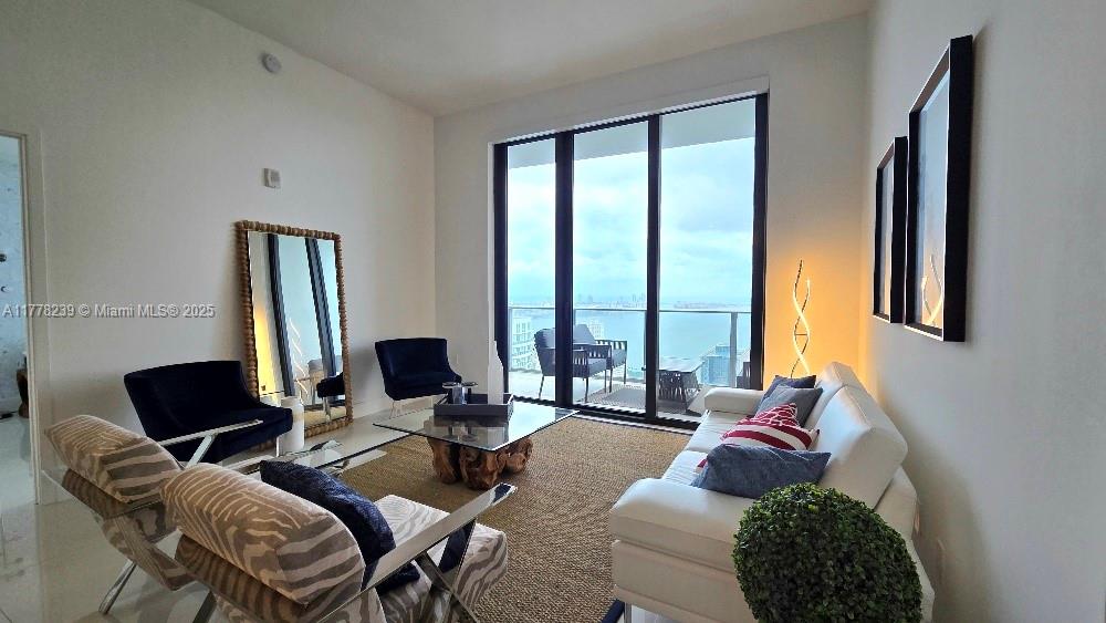 1010 Brickell Ave # 4804