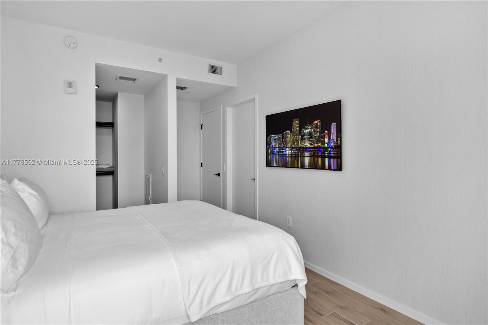 398 NE 5th St # 3419