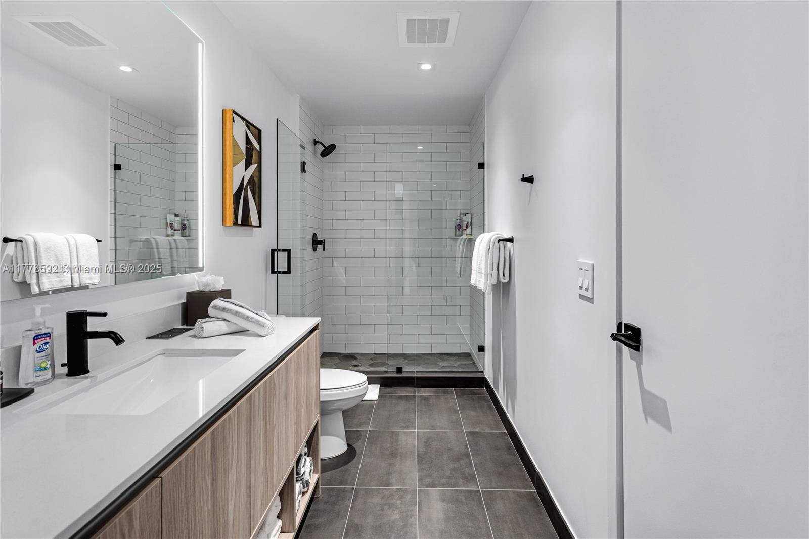 398 NE 5th St # 3419