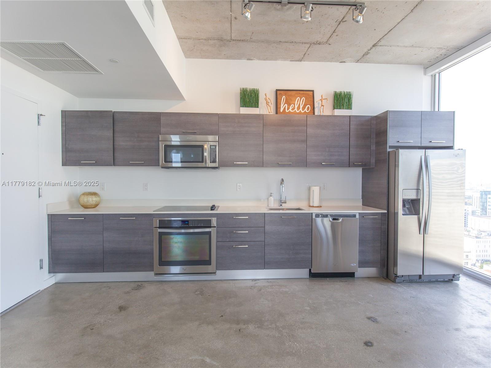 151 SE 1st St # 2802