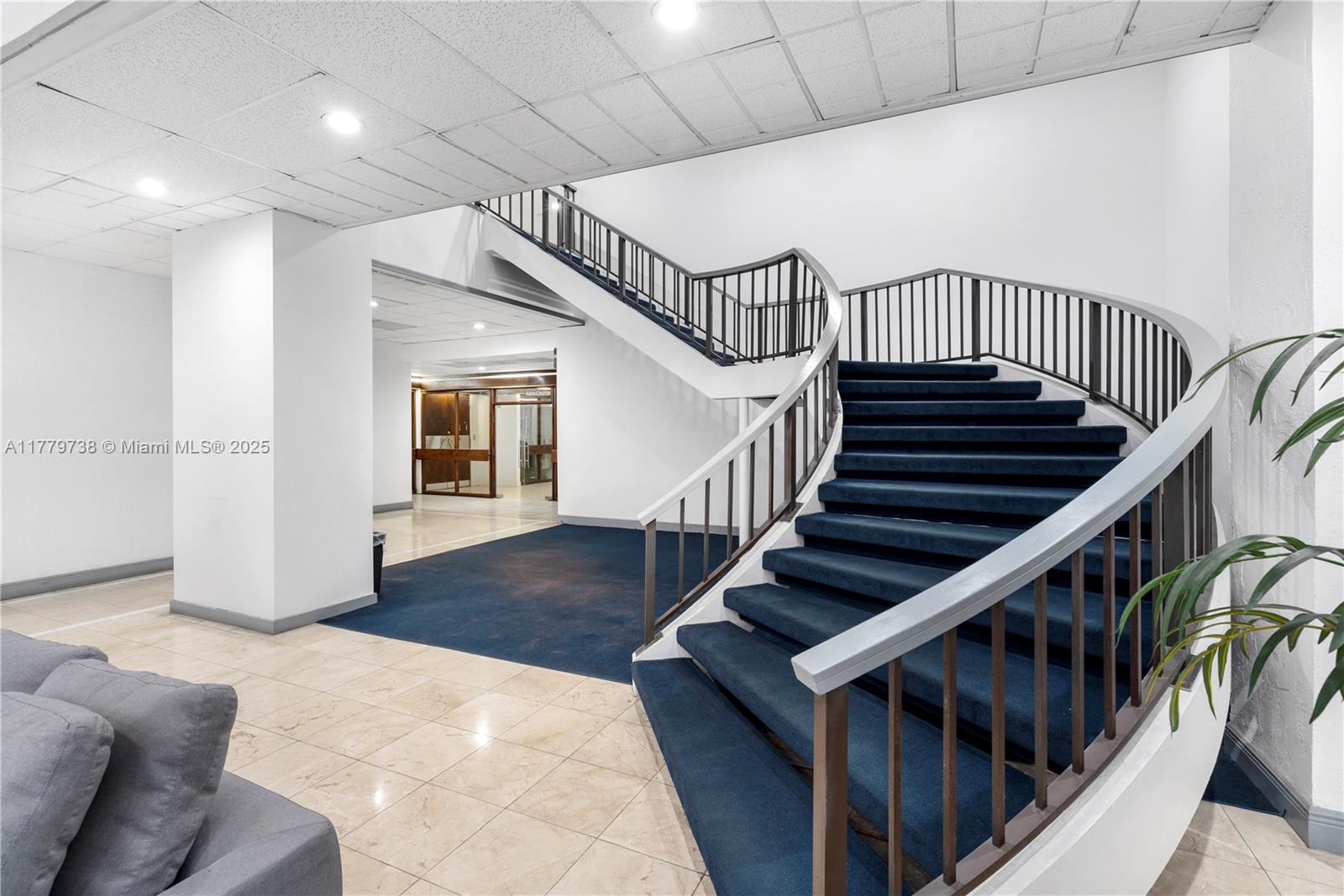 13499 Biscayne Blvd Unit: CUM5